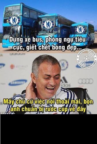 Anh che: Mourinho tri an thay bang chiec xe buyt hai tang-Hinh-11