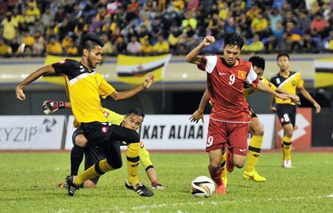 U23 VN - U23 Brunei: Man khoi dong SEA Games 28 dang xem