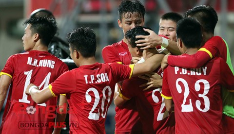 U23 Viet Nam 1-0 U23 Lao: Thanh Hien sam vai nguoi hung-Hinh-5