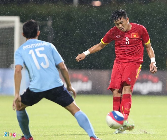 U23 Viet Nam 1-0 U23 Lao: Thanh Hien sam vai nguoi hung