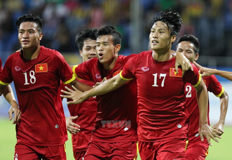 U23 Viet Nam - U23 Thai Lan: Kem gay can vi nhung toan tinh?