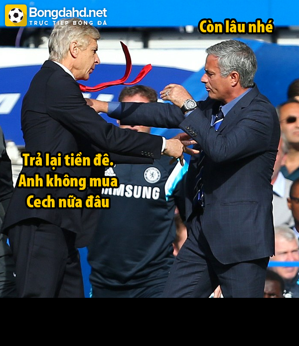 Anh che Premier League: HLV Wenger tum co ao Mourinho doi tien-Hinh-11