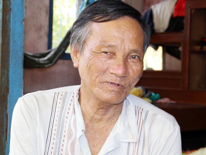 Dai gia Phu Quoc ban dat sang Campuchia chuoc con co bac