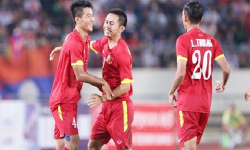 U19 VN 3-1 U19 Hong Kong (TQ): Duc Chinh lap cu dup