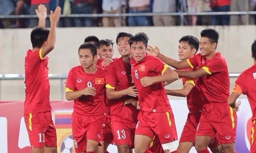 U19 VN 5-0 U19 Brunei: Con mua ban thang vao luoi Brunei-Hinh-2