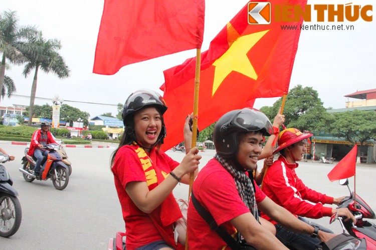 CDV dieu hanh tiep lua cho dai chien DT Viet Nam-Thai Lan-Hinh-7