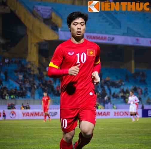 U23 Viet Nam hoa Osaka trong ngay Cong Phuong lam doi truong-Hinh-11