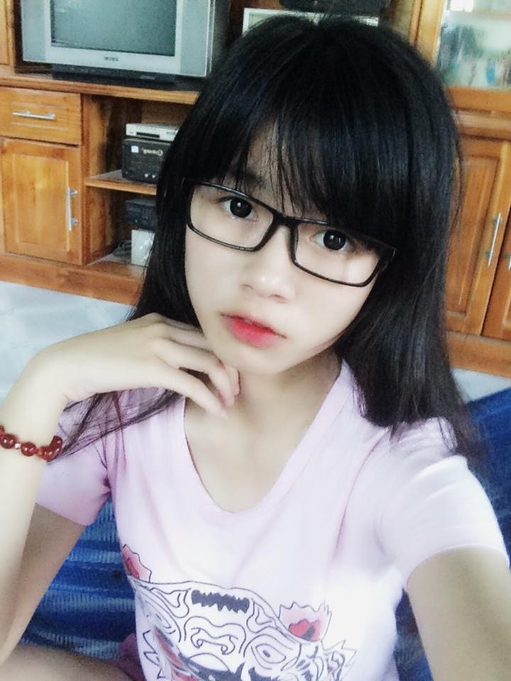 Co gai 10X kem xinh lot xac thanh hot girl-Hinh-6