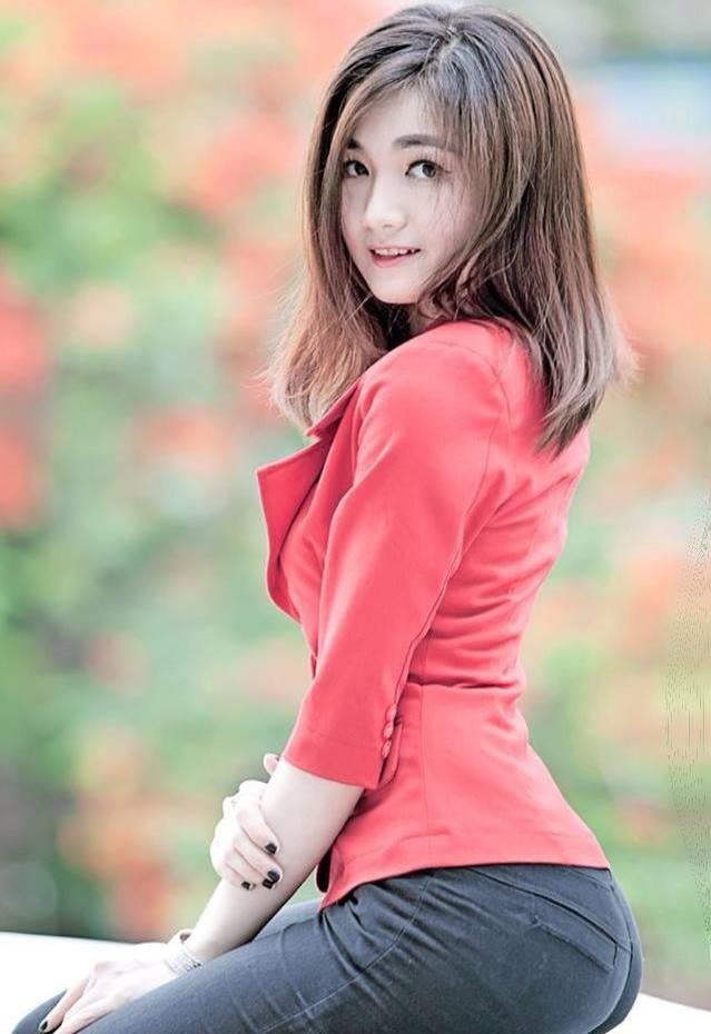 Bi thoi hoc vi thieu tien, 9X xinh dep kinh doanh doi van-Hinh-4