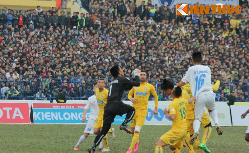Thanh Hoa 3-0 Ha Noi T&amp;T: Mo man V.League hoanh trang-Hinh-8