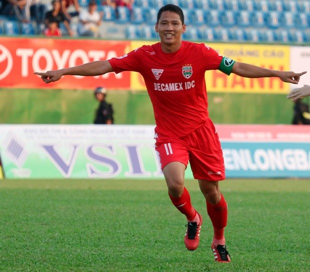 Top 5 cau thu hay nhat vong khai man V.League 2016-Hinh-2