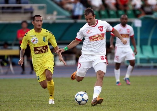 Nhung ngoai binh V.League huong luong cao nhat-Hinh-3