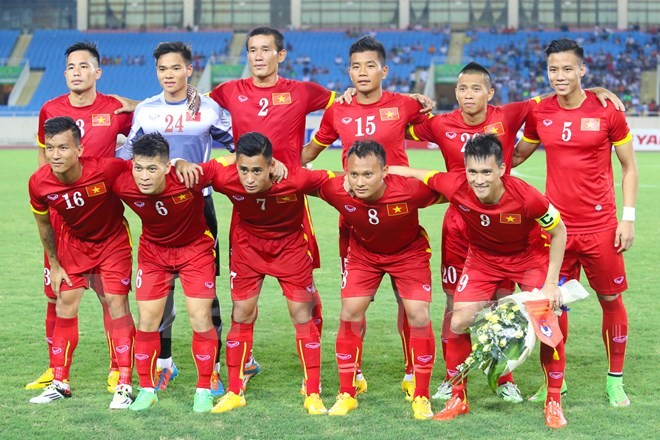 DT Viet Nam chon doi thu tai V.League da giao huu