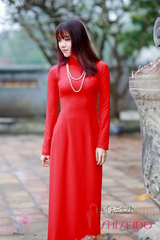 Thi sinh Hoa khoi Ngoai giao thuot tha ao dai-Hinh-4