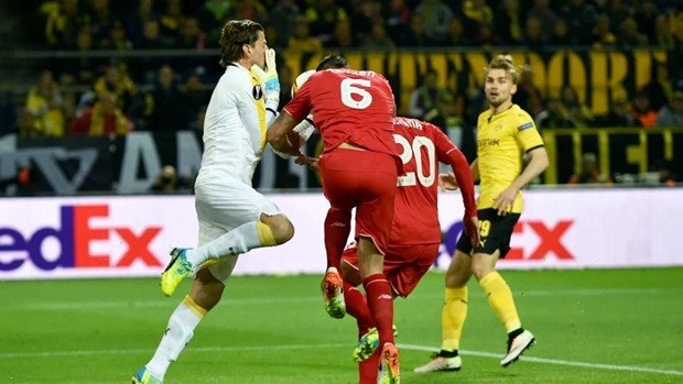 Doi hinh tieu bieu Europa League: Dortmund, Liverpool cam top-Hinh-4