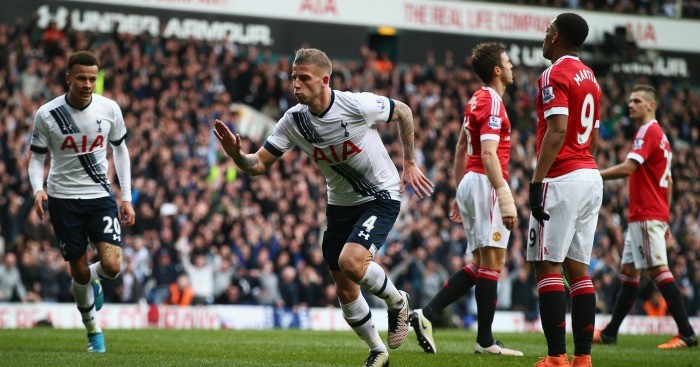 Doi hinh tieu bieu vong 33 Premier League: Cuoc dua Leicester - Tottenham-Hinh-5