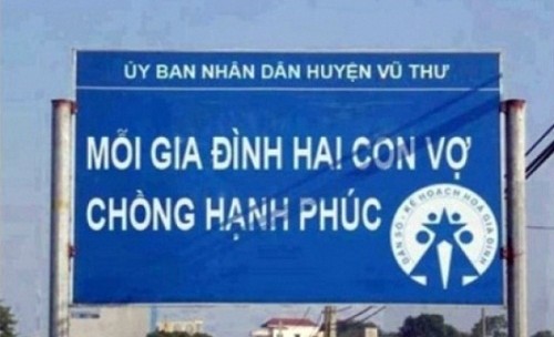A day roi: BIen quang cao hai huoc, khau hieu bao dao chi co o Viet Nam-Hinh-3