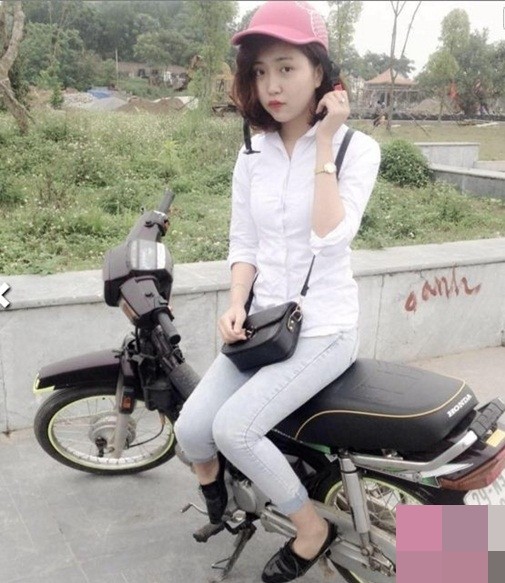 Dan gai xinh voi tinh yeu xe Dream huyen thoai-Hinh-9