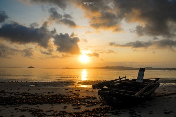 Dao Hong Van thien duong cua nhung cap doi thich rieng tu