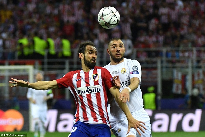 Real Madrid vo dich Champions League, Juanfran tu cong than den toi do-Hinh-2