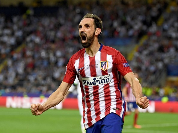 Real Madrid vo dich Champions League, Juanfran tu cong than den toi do