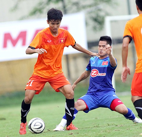 U21 Viet Nam - U21 Thai Lan: Doi thu truyen kiep doi dau-Hinh-2