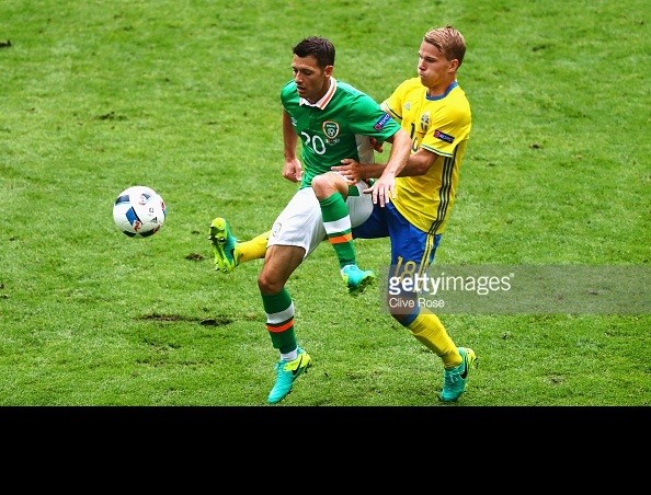 Euro 2016 Thuy Dien 1-1 CH Ireland: Khac biet o Ibrahimovic-Hinh-13