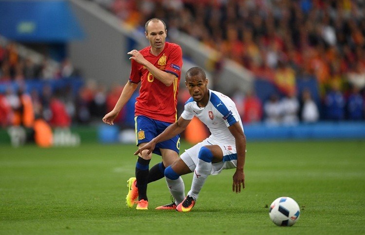 Anh Euro 2016 Tay Ban Nha 1 - 0 Czech: Pique pha 