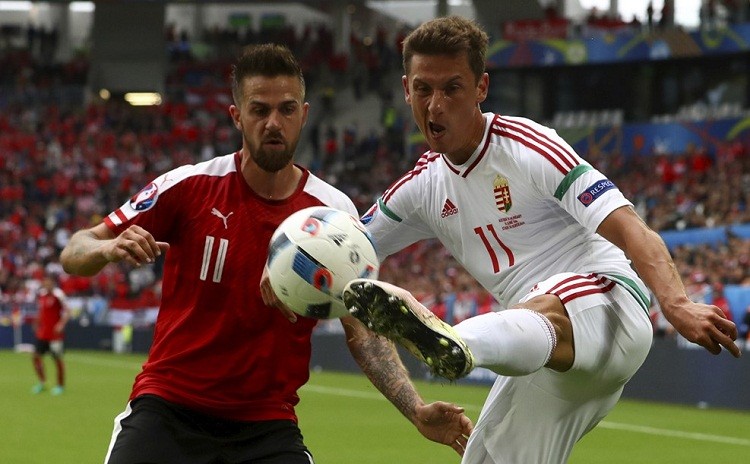 Euro 2016 Ao 0 - 2 DT Hungary: Thua dau vi hang cong 