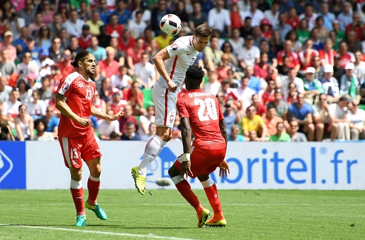 Anh Euro 2016 Thuy Si 4-5 Ba Lan: Toi do Granit Xhaka-Hinh-4