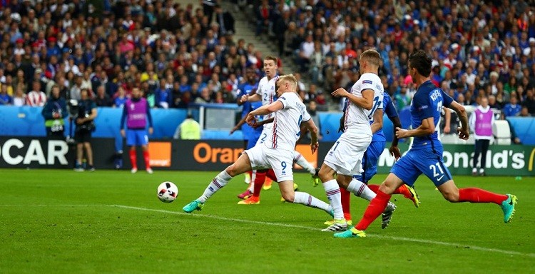 Euro 2016 Phap 5 - 2 Iceland: Bua tiec ban thang-Hinh-10