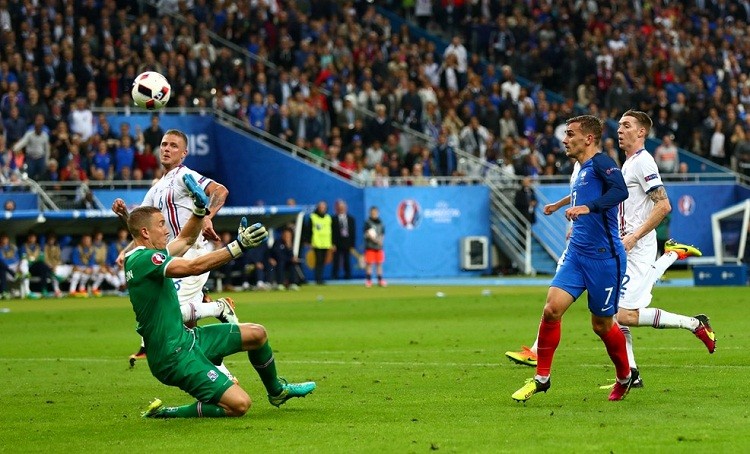 Euro 2016 Phap 5 - 2 Iceland: Bua tiec ban thang-Hinh-7