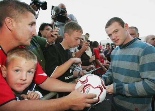 Nhung buc anh dang nho trong su nghiep cua Wayne Rooney-Hinh-2