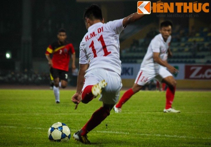 Danh bai U19 Dong Timor 4-1, U19 Viet Nam dan dau bang A-Hinh-7