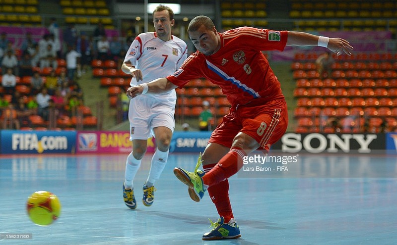 Futsal Viet Nam can canh giac voi sat thu cua “Gau Nga“-Hinh-2