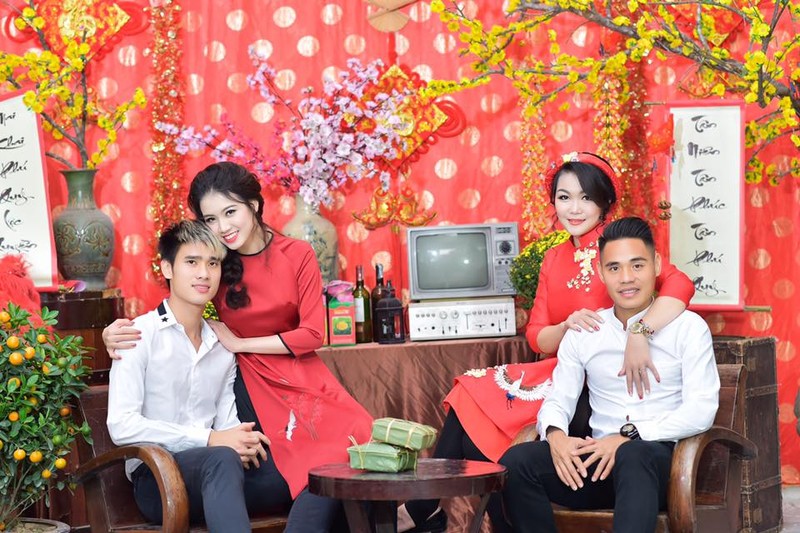 Trung ve DT Viet Nam khoe ban gai la tiep vien hang khong-Hinh-6