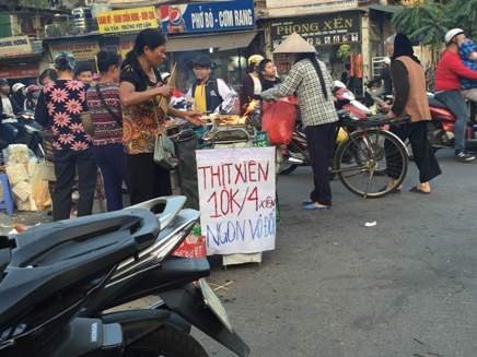 Ha Noi: Canh giac khi an thit nuong sieu re-Hinh-3