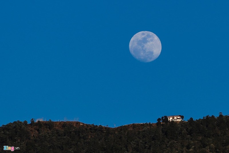 Hang ho' tren vach da cao hon 3.000 m o Bhutan-Hinh-18