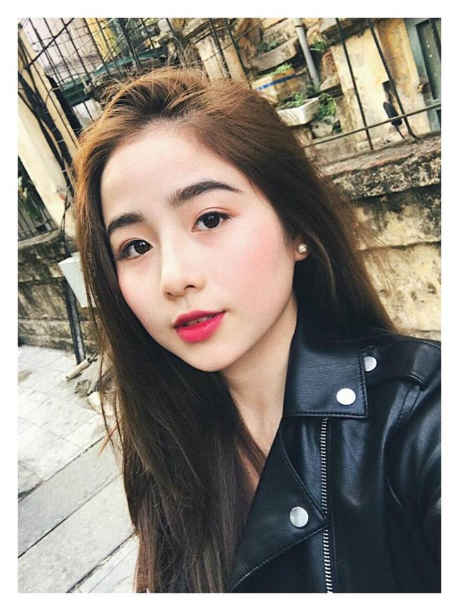 Hot girl Thanh Hoa tro cuc an tuong sau sinh-Hinh-8