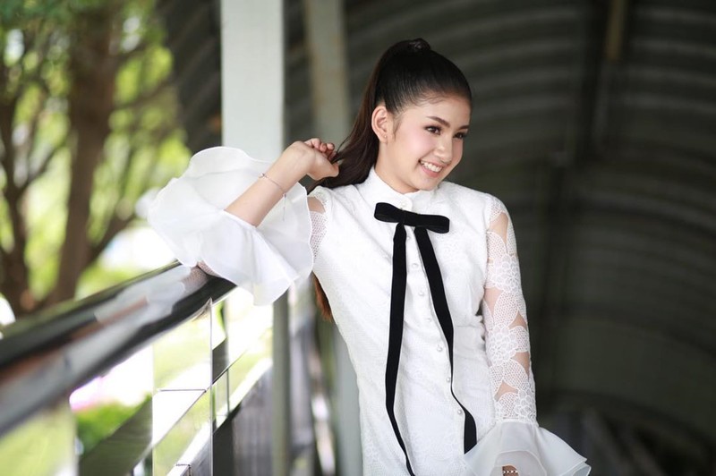 Miss Teen Thai Lan 2013 va su thay doi dang ne-Hinh-2
