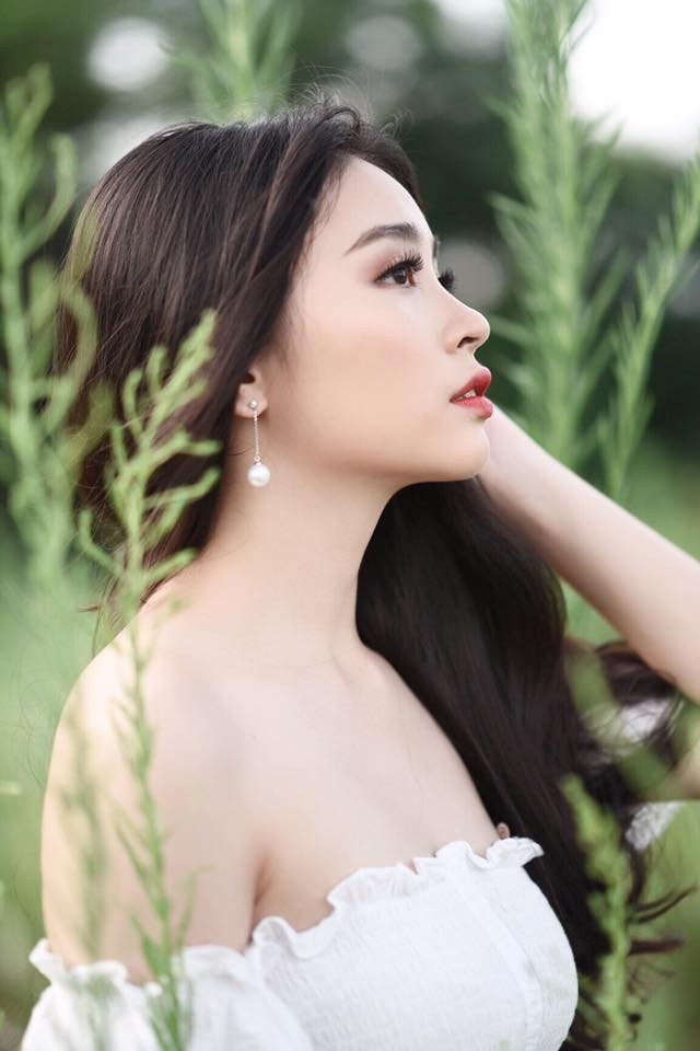 Ngay ngat voi ve dep nu sinh truong quoc te Anh - Viet-Hinh-5