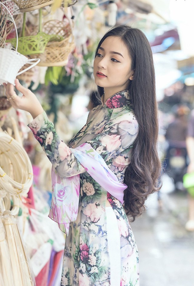 Cuu A khoi DH Cong nghiep dep me hon trong ta ao dai-Hinh-4