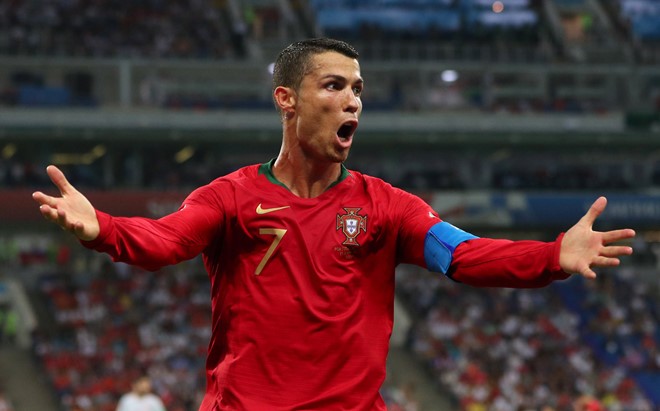 Bo Dao Nha 3 - 3 Tay Ban Nha: Ronaldo sam vai nguoi hung bang hat-trick