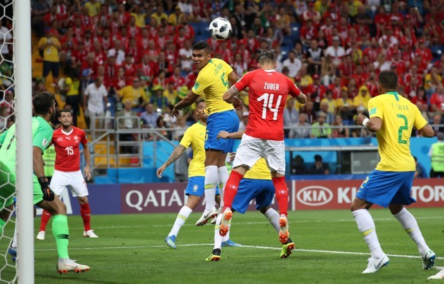 Brazil 1-1 Thuy Si: Mai mua chan, cac vu cong Samba quen nhiem vu ghi ban-Hinh-2