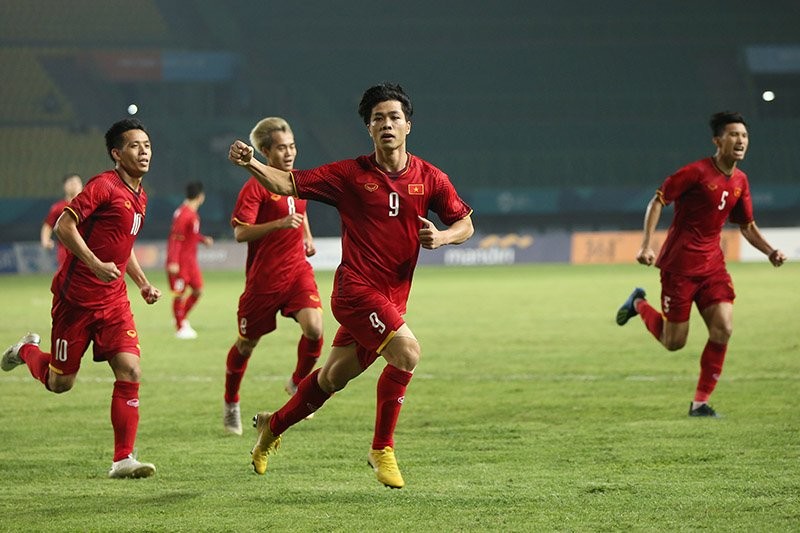 U23 Viet Nam dau U23 Syria: Muon hay, hay de Cong Phuong... du bi