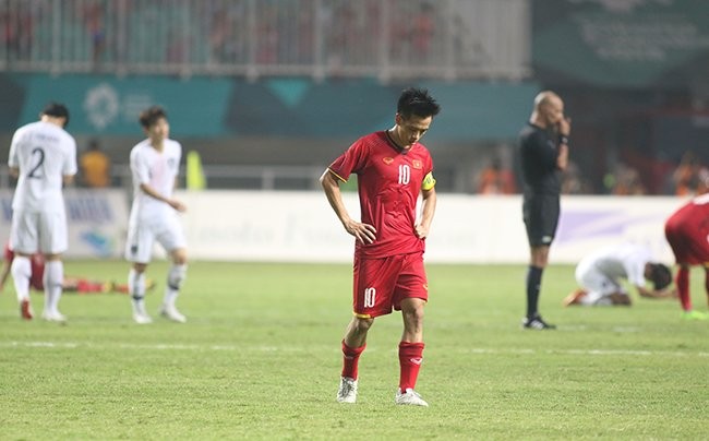 U23 Viet Nam: Sau noi buon, hay tu hao!