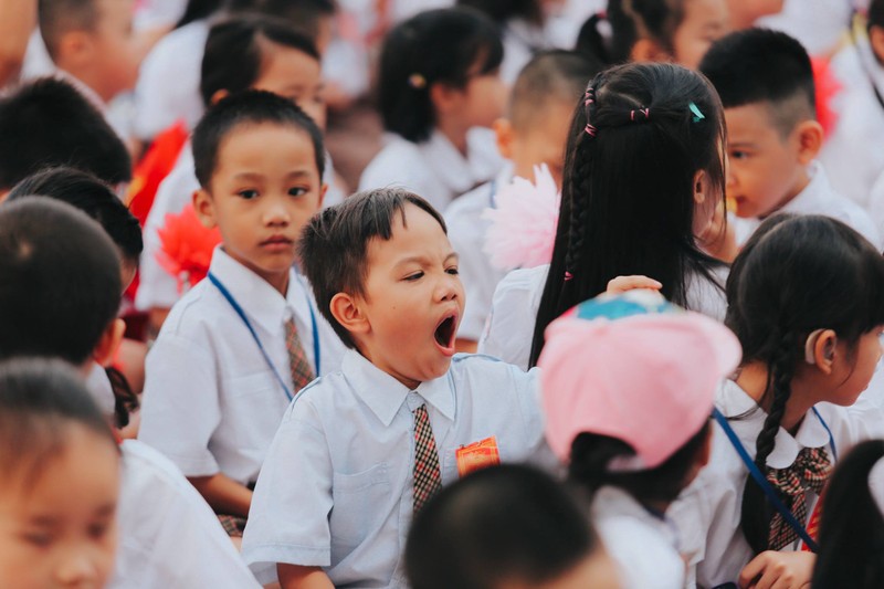 Tam trang trong le khai giang cua cac “sinh vien dai hoc chu to” ra sao?-Hinh-7