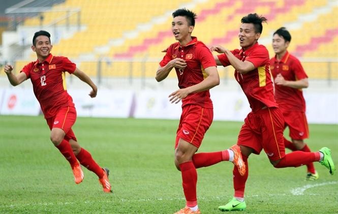 Doan Van Hau lieu co qua tai truoc them AFF Cup 2018?-Hinh-3