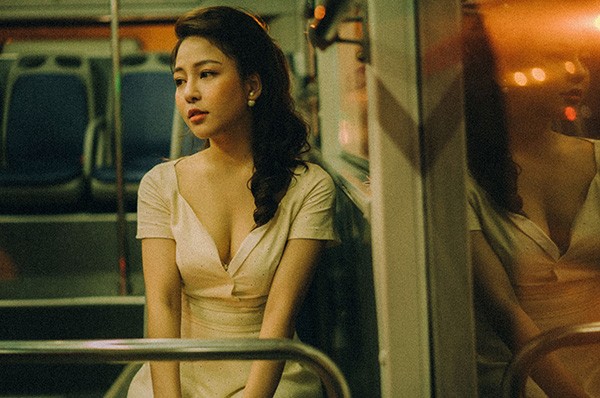 An mac ho hang, hot girl Tram Anh nhan tin nhan “nga gia di khach“-Hinh-5