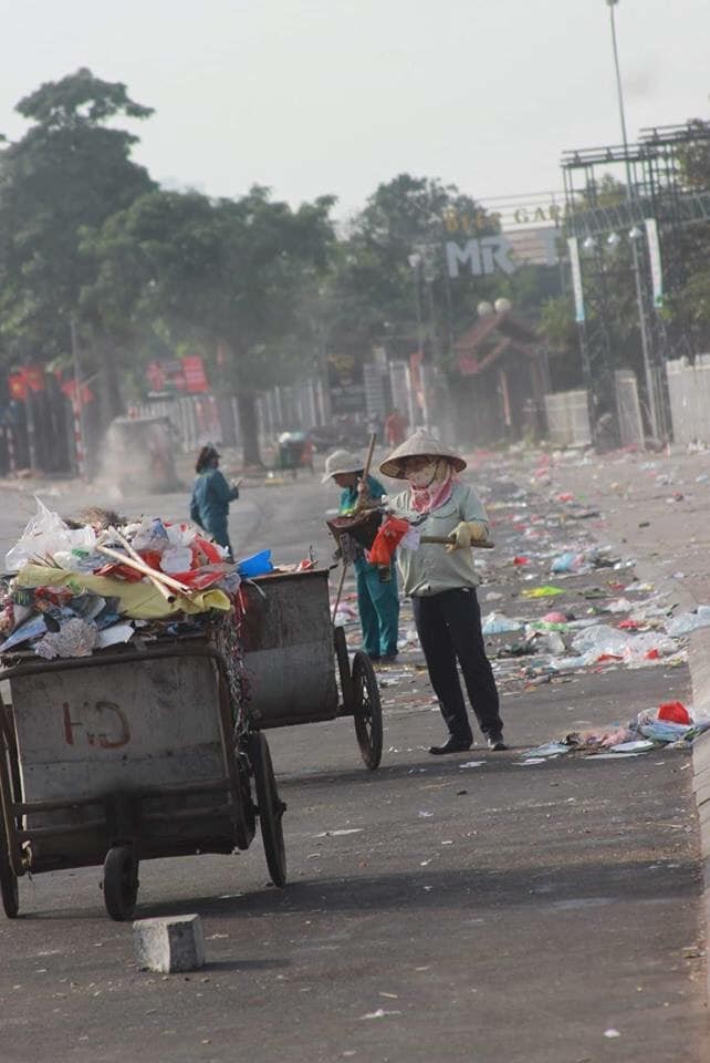 Dan mang noi gi ve noi buon dong lai sau chien thang cua DT Viet nam tai AFF Cup?-Hinh-3